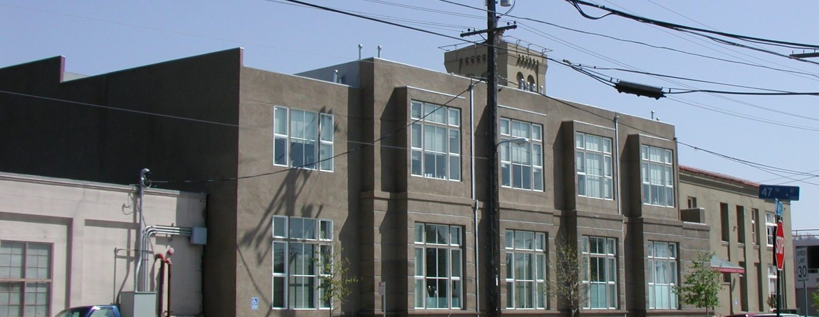 Image of a new building, the bakery lofts